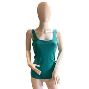 Banana Republic Timeless Turqouis Tank top. Size XS